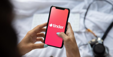 Náhledová fotografie článku Cyber sex: Tinderu Games aneb jak balit holky na Tinderu z pohledu dívky